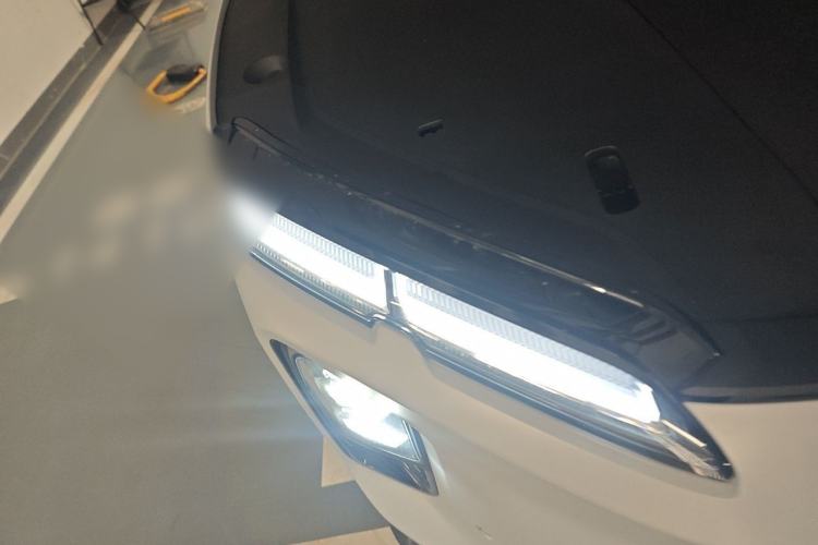 Used Nio EC6 2025 75 kWh Exterior 6