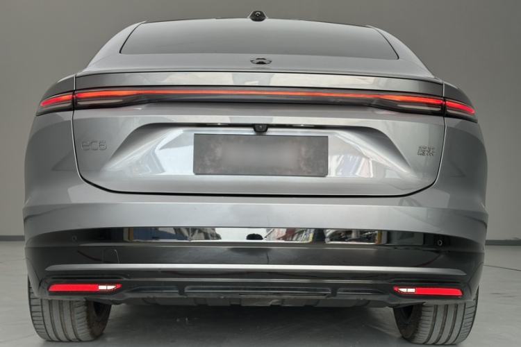 Used Nio EC6 2025 75 kWh Exterior 9