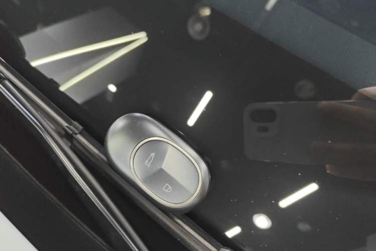 Used Nio EC6 2025 75 kWh Interior 1
