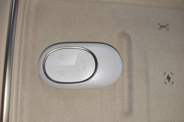 Used Nio EC6 2025 75 kWh Interior 1