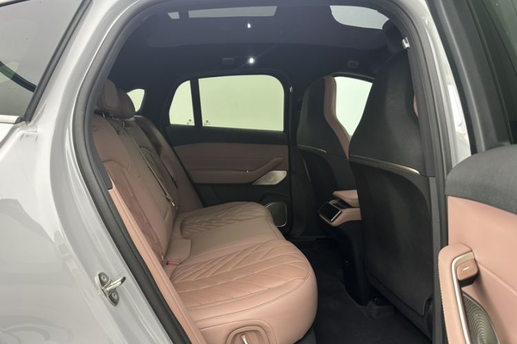 Used Nio EC6 2025 75 kWh Interior 3