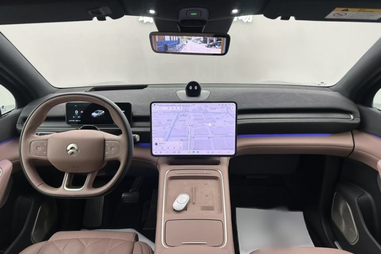 Used Nio EC6 2025 75 kWh Interior 3