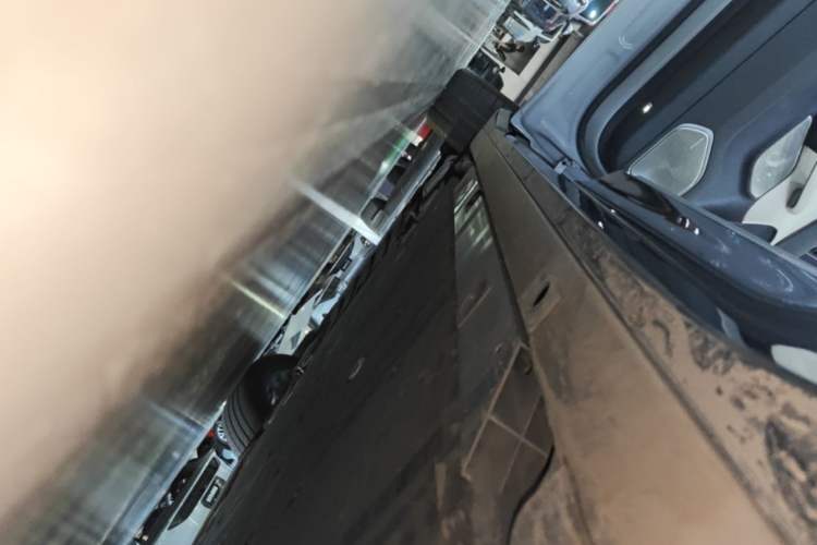Used Nio EC6 2025 75 kWh Left Side Sill