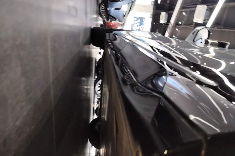 Used Nio EC6 2025 75 kWh Left Side Sill
