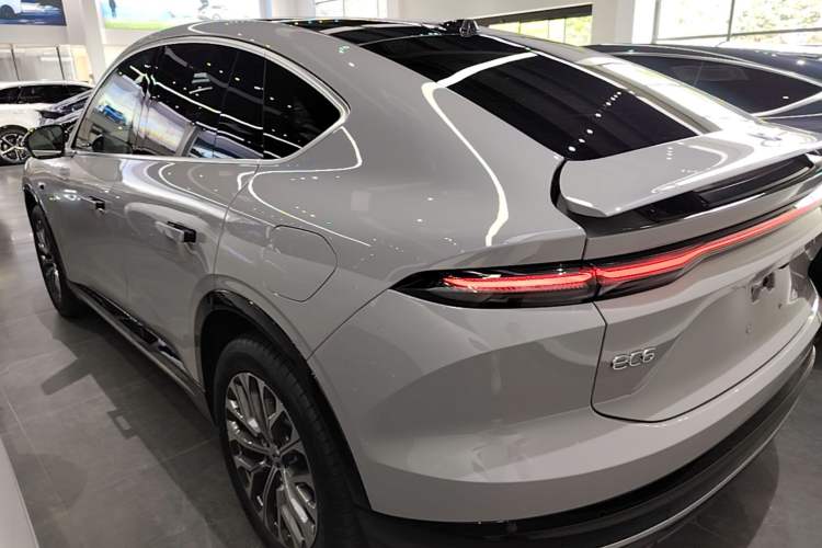 Used Nio EC6 2025 75 kWh Rear Left 45 Deg
