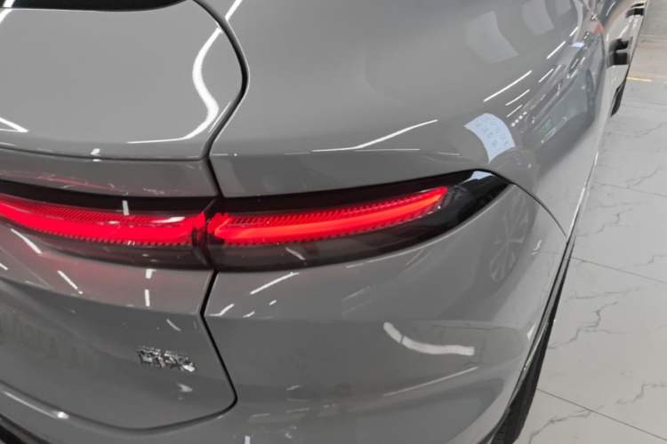 Used Nio EC6 2025 75 kWh Right Rear Taillight