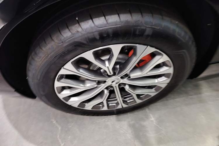 Used Nio EC6 2025 75 kWh Right Rear Wheel Hub