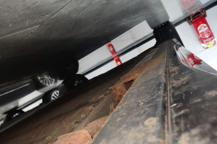 Used Nio EC6 2025 75 kWh Right Side Sill