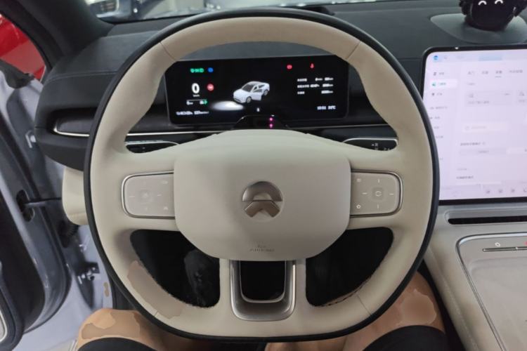 Used Nio EC6 2025 75 kWh Steering Wheel