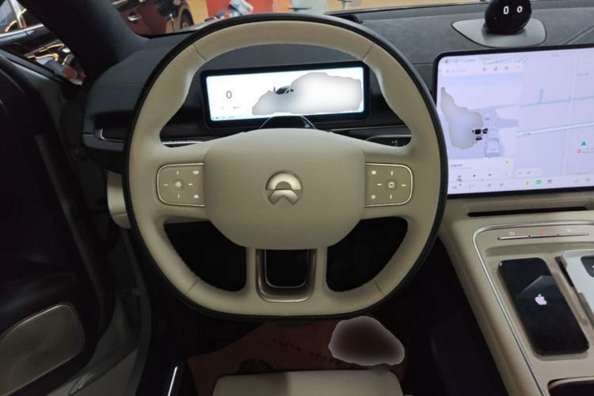 Used Nio EC6 2025 75 kWh Steering Wheel