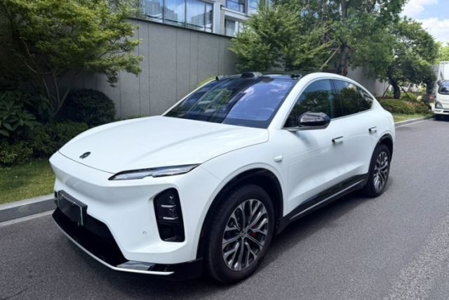 Used Nio EC6 2025 75 kWh