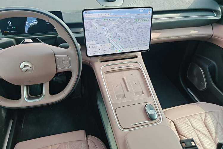 Used Nio EC6 2025 75 kWh Audio And AC Panel