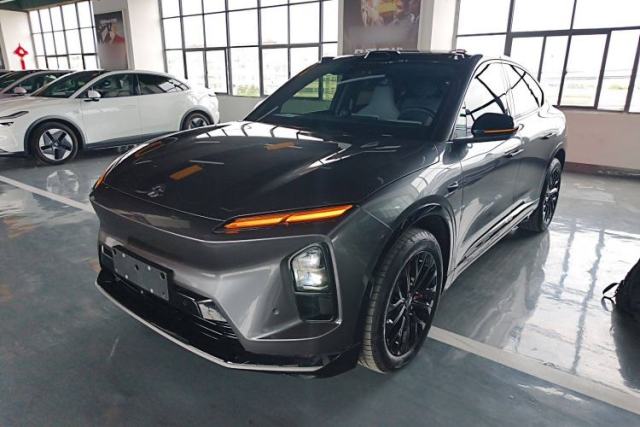 Used Nio EC6 2025 75 kWh