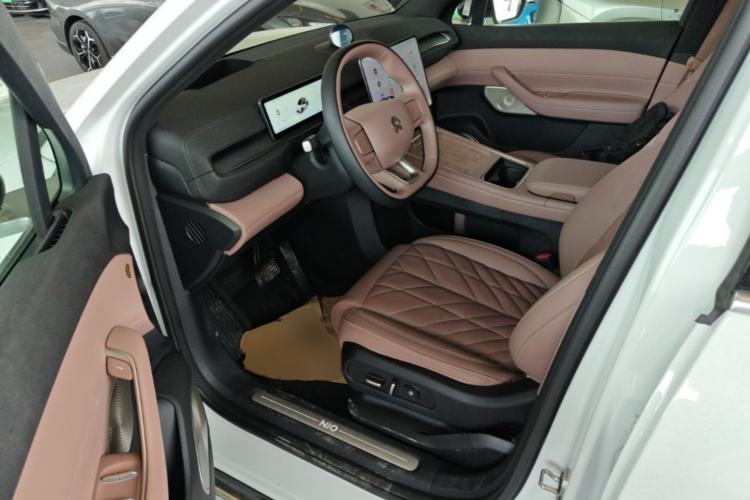 Used Nio EC6 2025 75 kWh Driver Seat