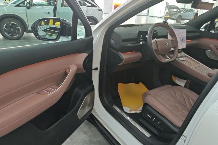 Used Nio EC6 2025 75 kWh Driver Seat