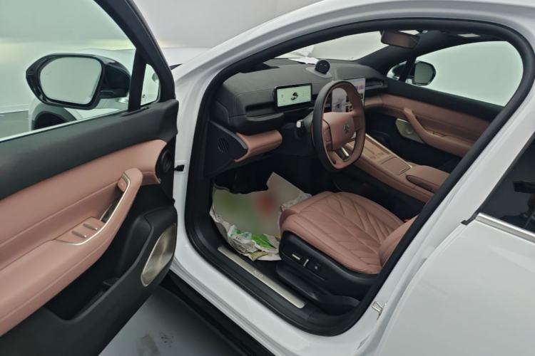Used Nio EC6 2025 75 kWh Driver Seat