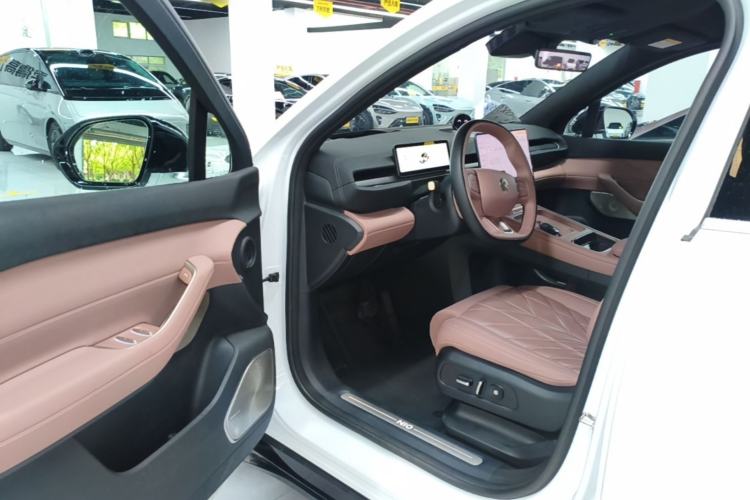 Used Nio EC6 2025 75 kWh Driver Seat