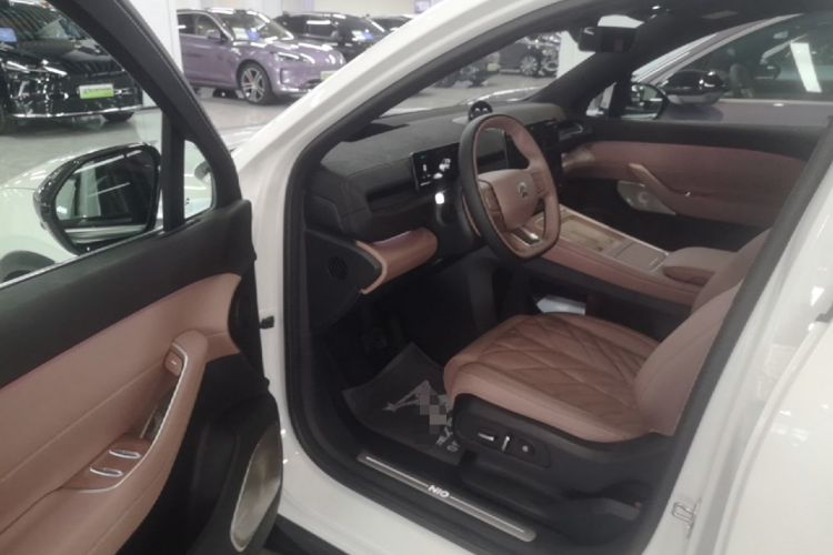 Used Nio EC6 2025 75 kWh Driver Seat
