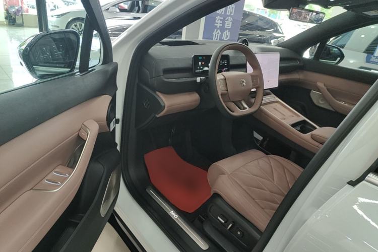 Used Nio EC6 2025 75 kWh Driver Seat
