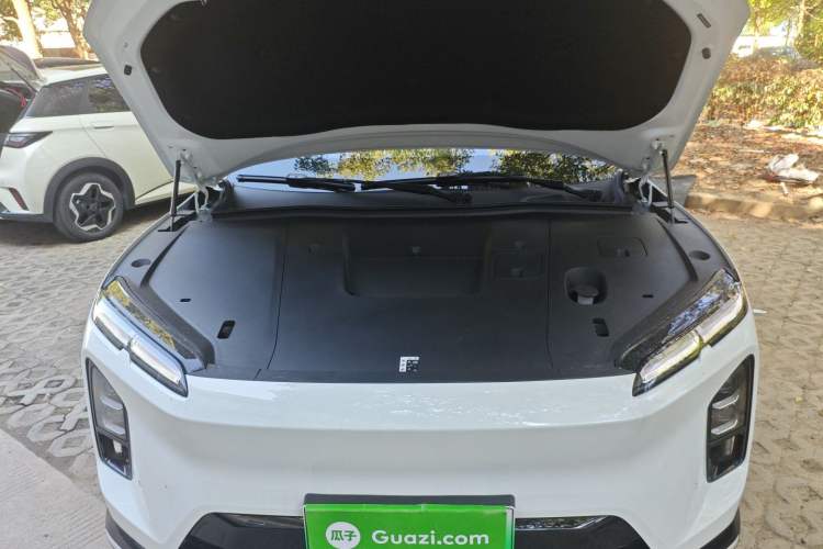 Used Nio EC6 2025 75 kWh Engine Bay