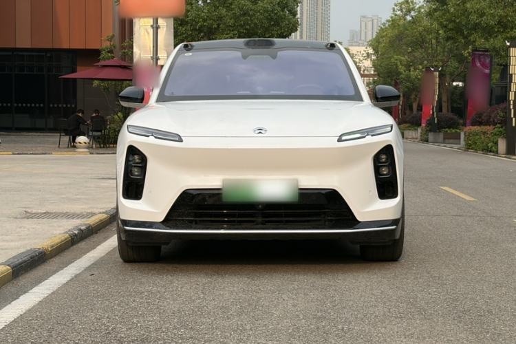 Used Nio EC6 2025 75 kWh Exterior 1