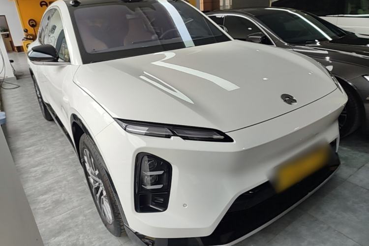 Used Nio EC6 2025 75 kWh Exterior 1