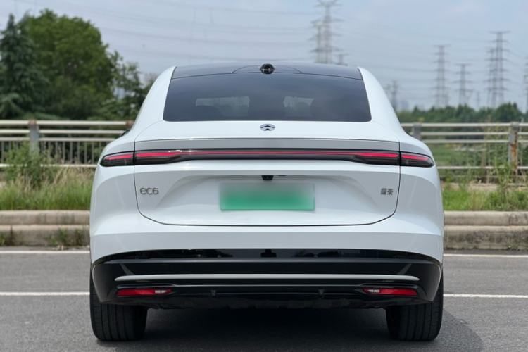 Used Nio EC6 2025 75 kWh Exterior 1