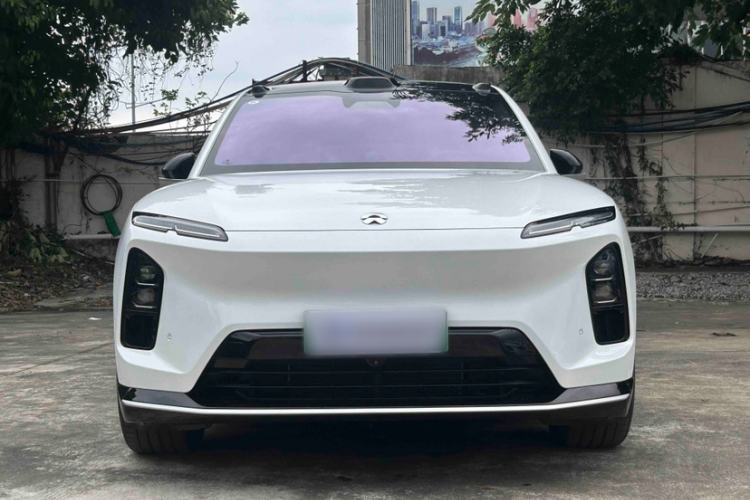 Used Nio EC6 2025 75 kWh Exterior 1