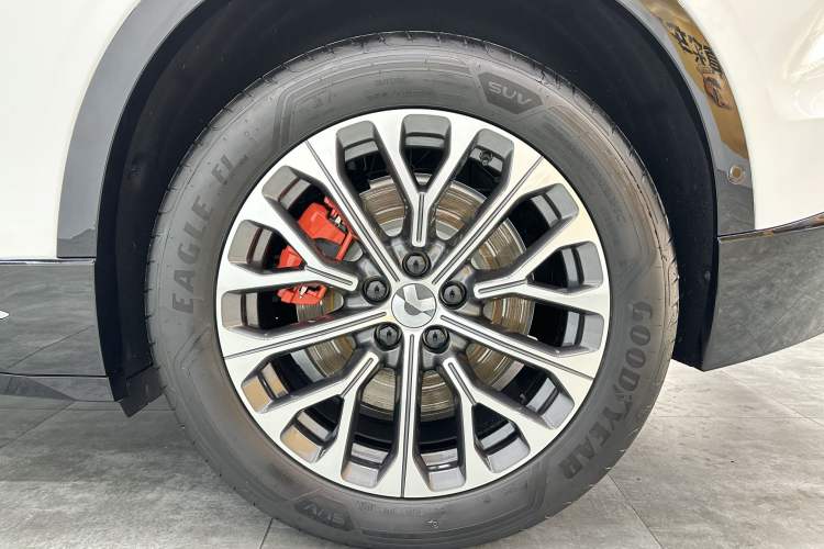Used Nio EC6 2025 75 kWh Exterior 12