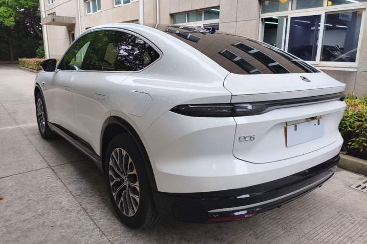Used Nio EC6 2025 75 kWh Exterior 2