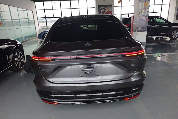 Used Nio EC6 2025 75 kWh Exterior 4