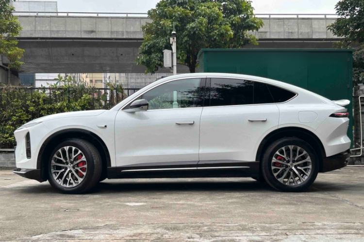 Used Nio EC6 2025 75 kWh Exterior 4