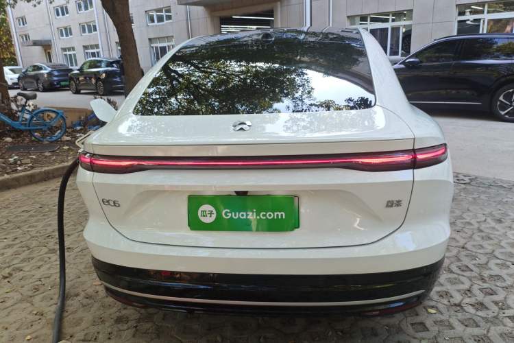 Used Nio EC6 2025 75 kWh Exterior 4