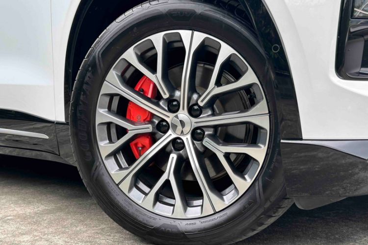 Used Nio EC6 2025 75 kWh Exterior 5