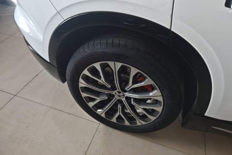 Used Nio EC6 2025 75 kWh Exterior 5
