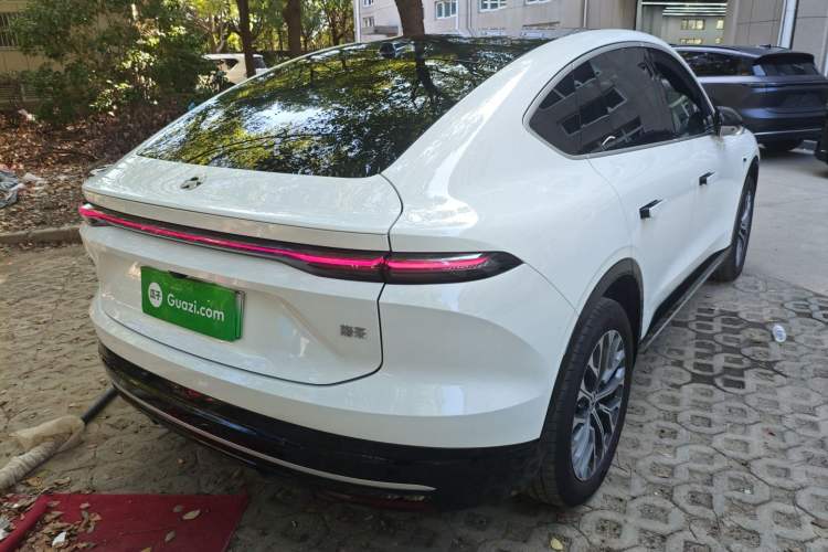 Used Nio EC6 2025 75 kWh Exterior 5
