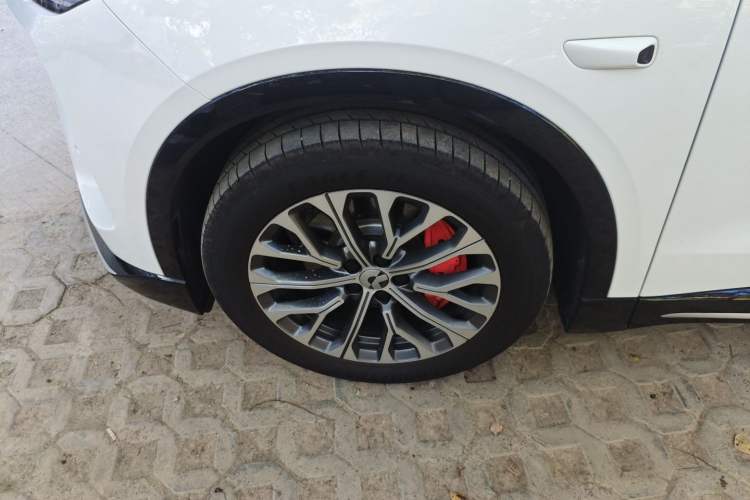 Used Nio EC6 2025 75 kWh Exterior 7