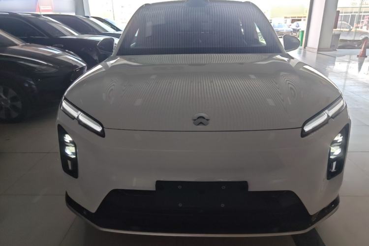 Used Nio EC6 2025 75 kWh Front