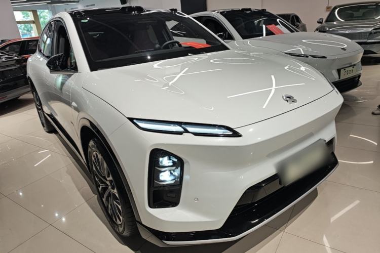 Used Nio EC6 2025 75 kWh Front Right 45 Deg