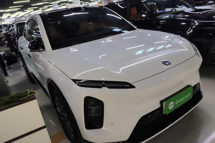 Used Nio EC6 2025 75 kWh Front Right 45 Deg