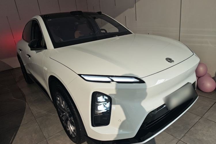 Used Nio EC6 2025 75 kWh Front Right 45 Deg