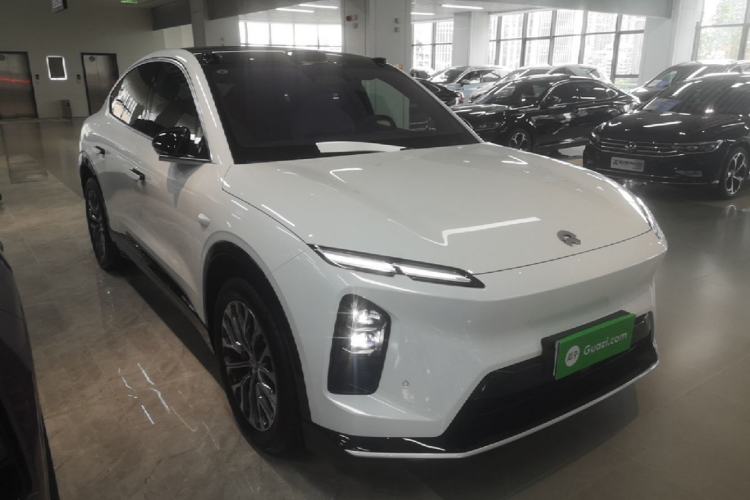 Used Nio EC6 2025 75 kWh Front Right 45 Deg