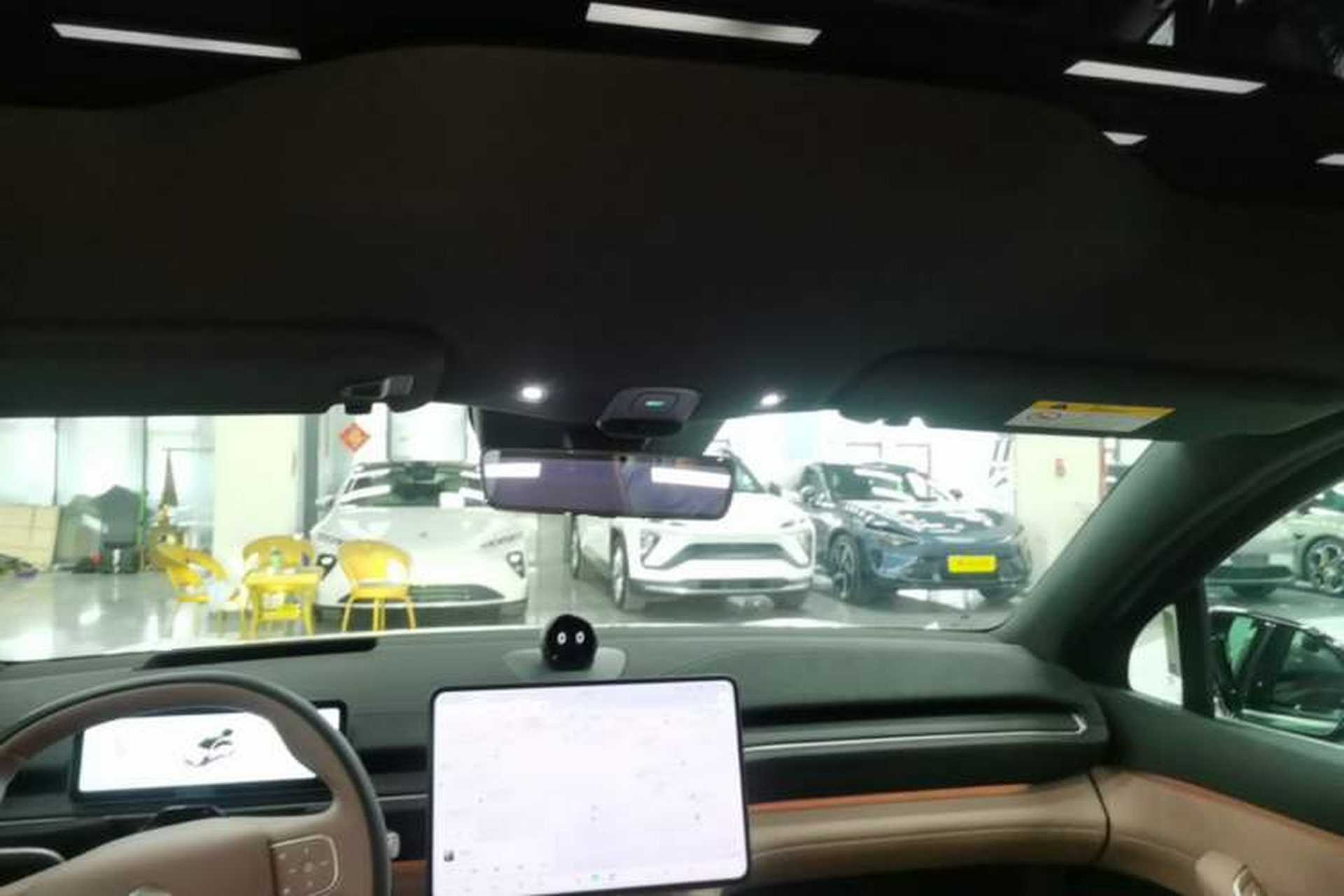 Used Nio EC6 2025 75 kWh Headliner
