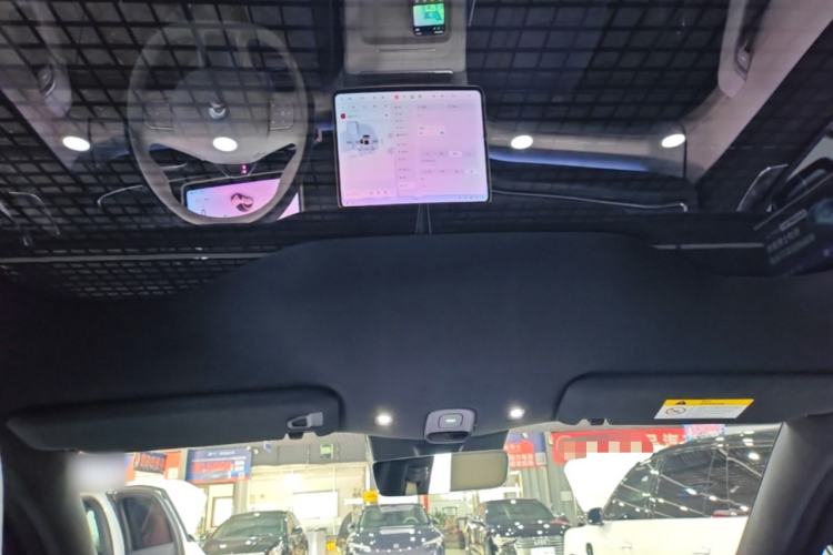 Used Nio EC6 2025 75 kWh Headliner