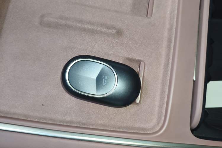 Used Nio EC6 2025 75 kWh Interior 1