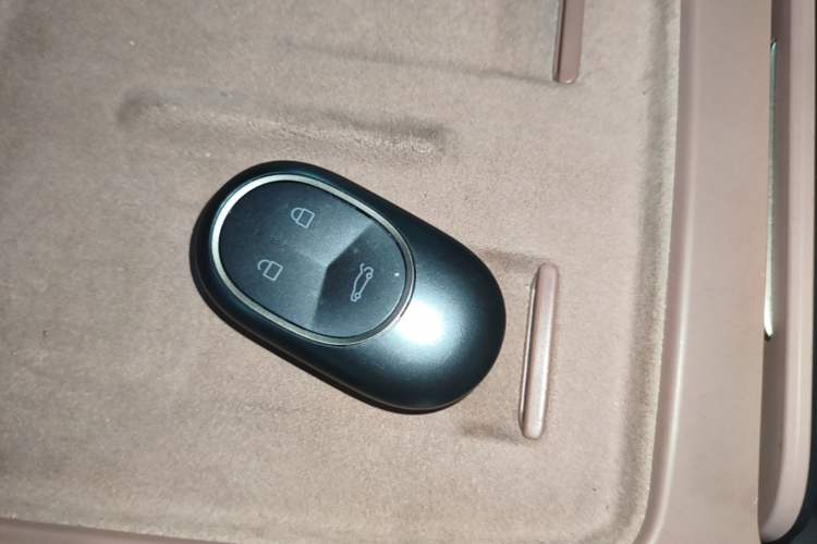 Used Nio EC6 2025 75 kWh Interior 1