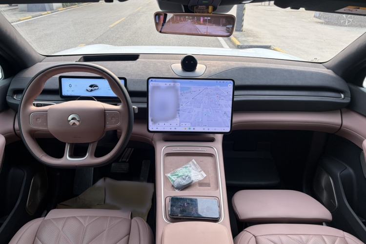 Used Nio EC6 2025 75 kWh Interior 2