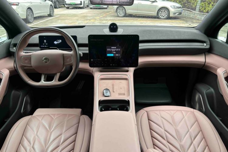 Used Nio EC6 2025 75 kWh Interior 6