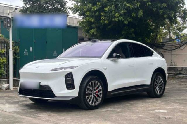 Used Nio EC6 2025 75 kWh