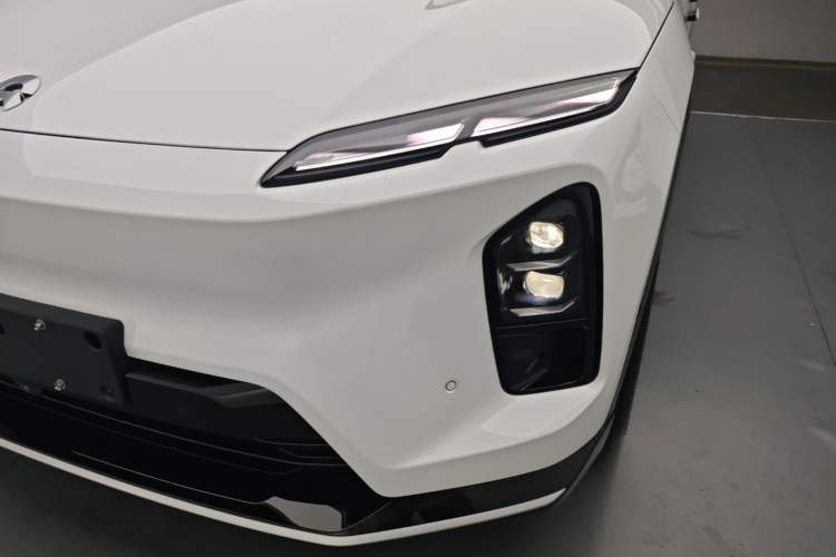 Used Nio EC6 2025 75 kWh Left Front Headlight